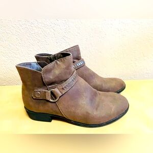 Bass Women’s Margo Ankle Boots 6.5 Zip Short Boho Brown Vegan